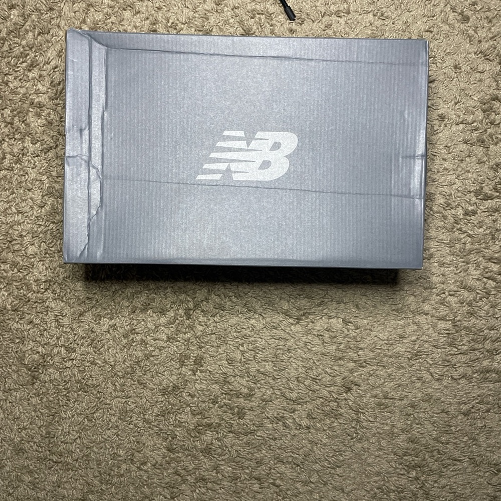 New Balance 725V1